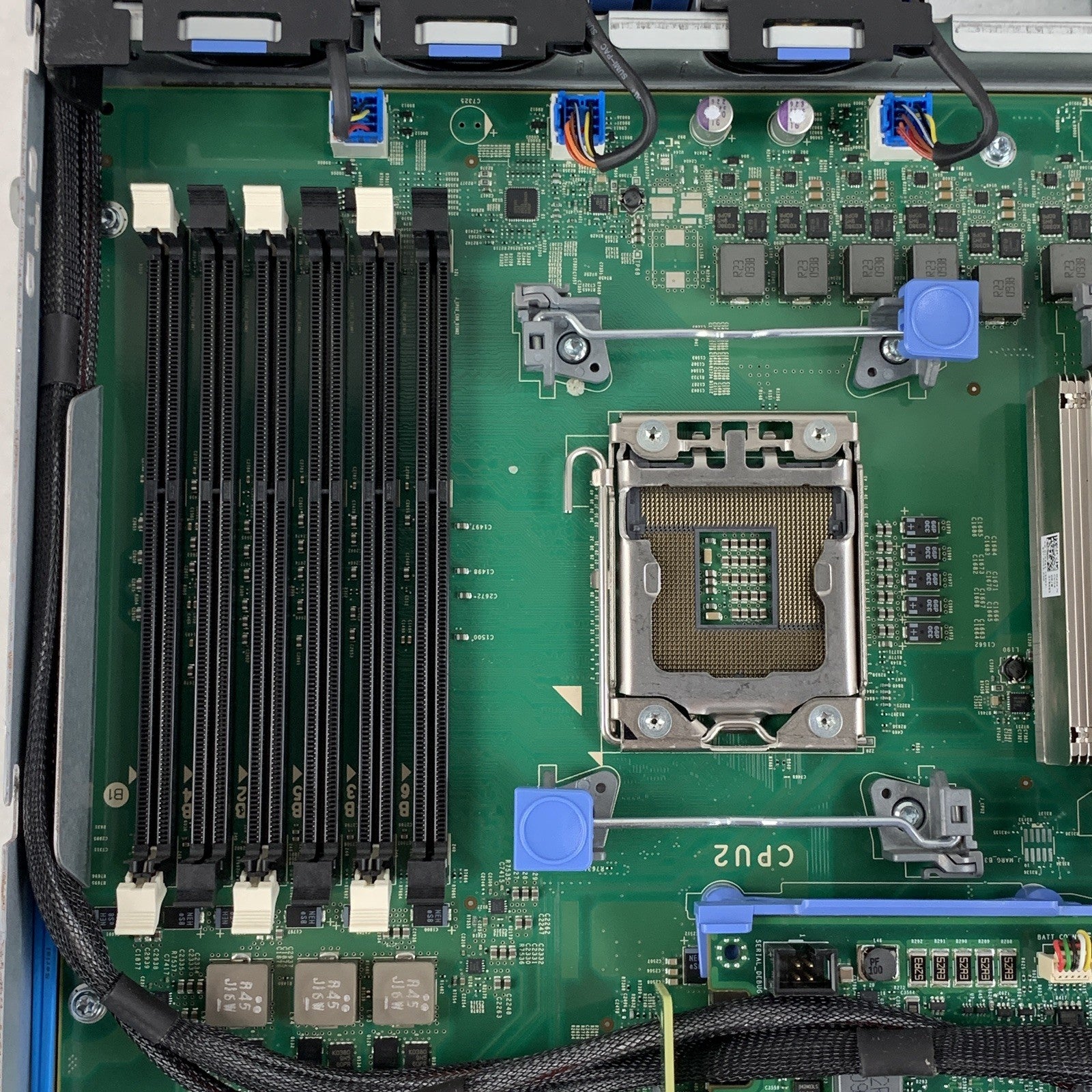 Dell PowerEdge R610 Server 1x Xeon E5520 2.27 GHz 16 GB RAM No HDD No OS