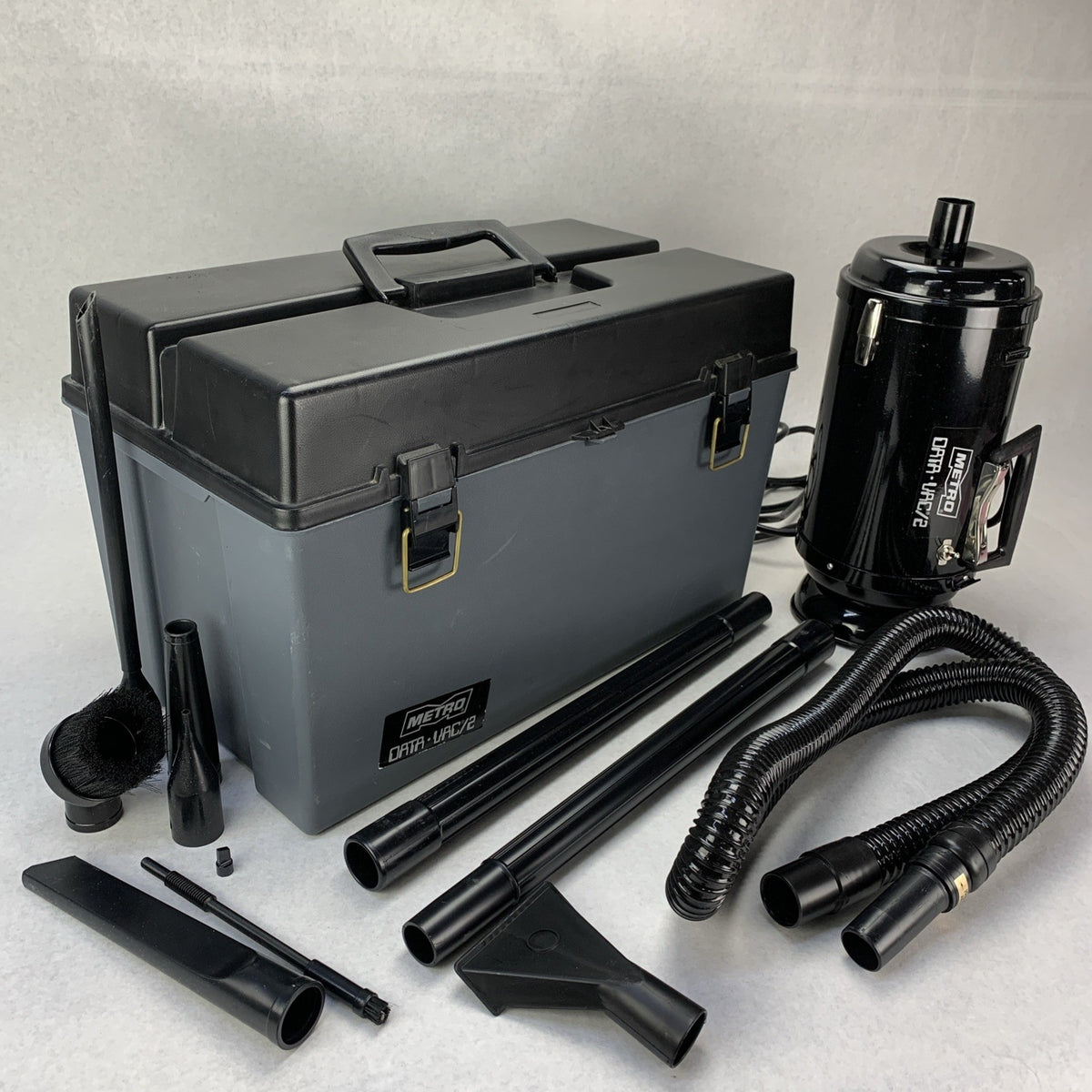 Metro DataVac 2  MDV-2 Pro Portable Vacuum Kit with Accessories - Tested0