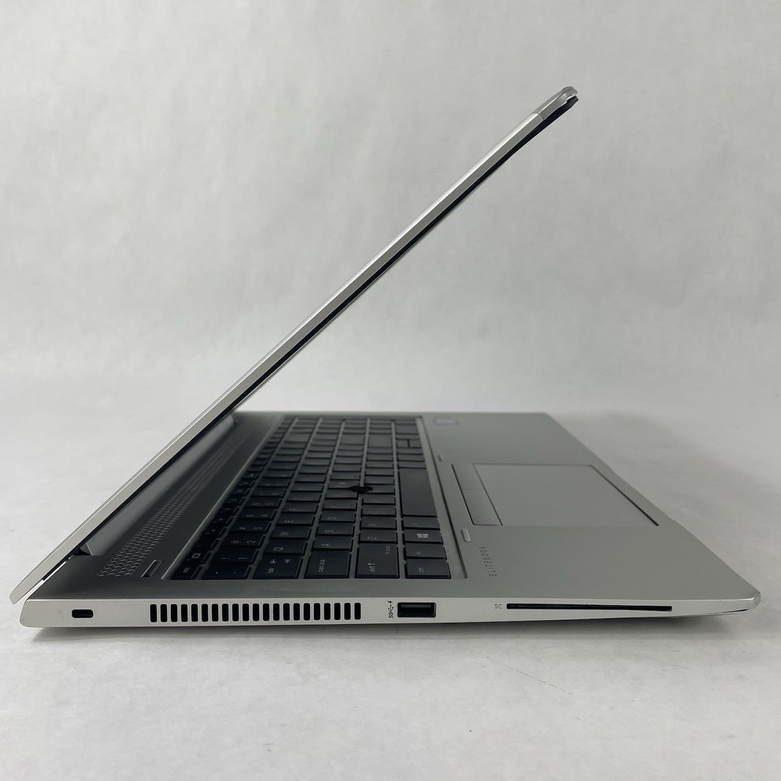 HP EliteBook 850 G6 15.6" i7-8665U 1.90 GHz 8 GB RAM No SSD/OS/AC - Bad Corners7