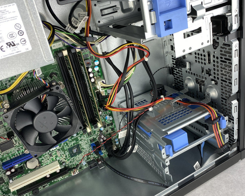 Dell OptiPlex 7020 MT Intel Quad Core i7-4790 3.60GHz 8GB RAM DVDRW No HDD No OS