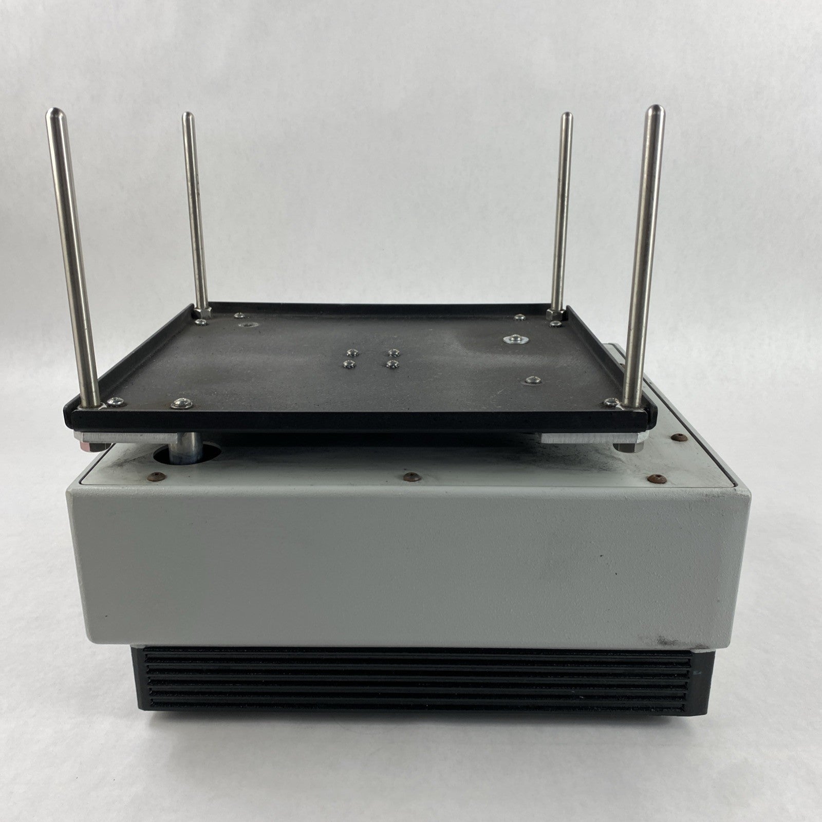 VWR Scientific DMS-2500 High Speed Micro Plate Shaker4
