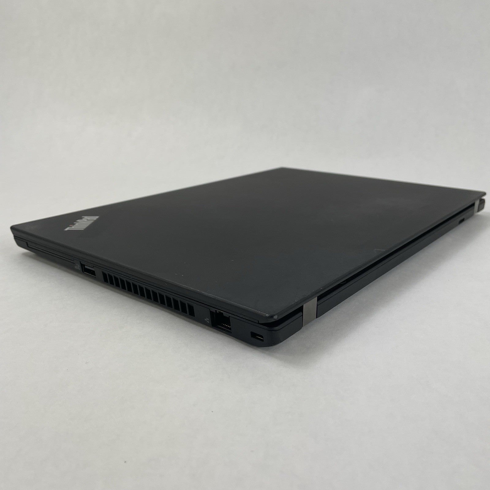 Lenovo ThinkPad T14 Gen 2a 14" Ryzen7 Pro 5850U 1.90 GHz 16 GB RAM No SSD/OS/AC10