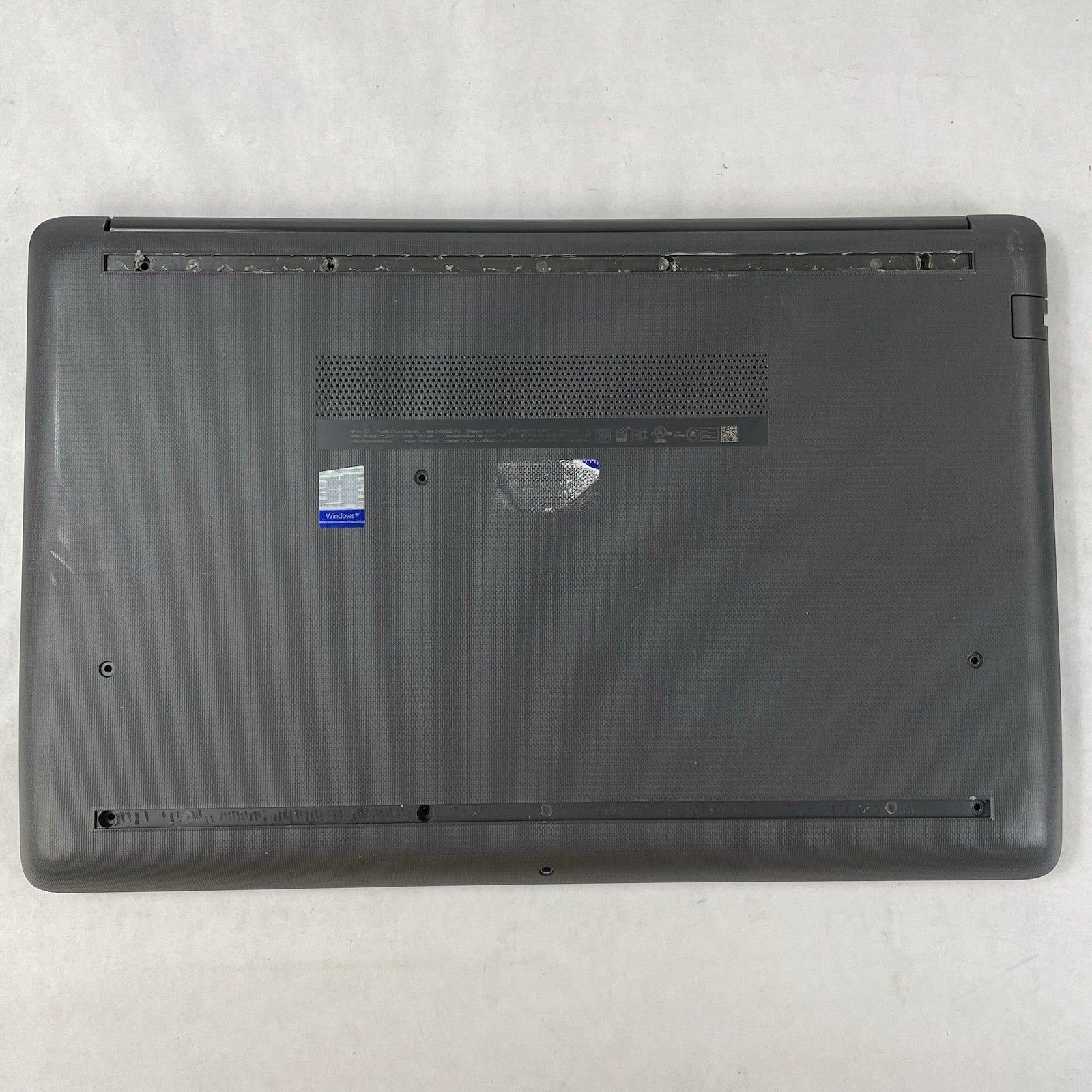 HP 255 G7 15.6" Ryzen 3 2200U 2.50 GHz 8 GB RAM No SSD/OS/AC12