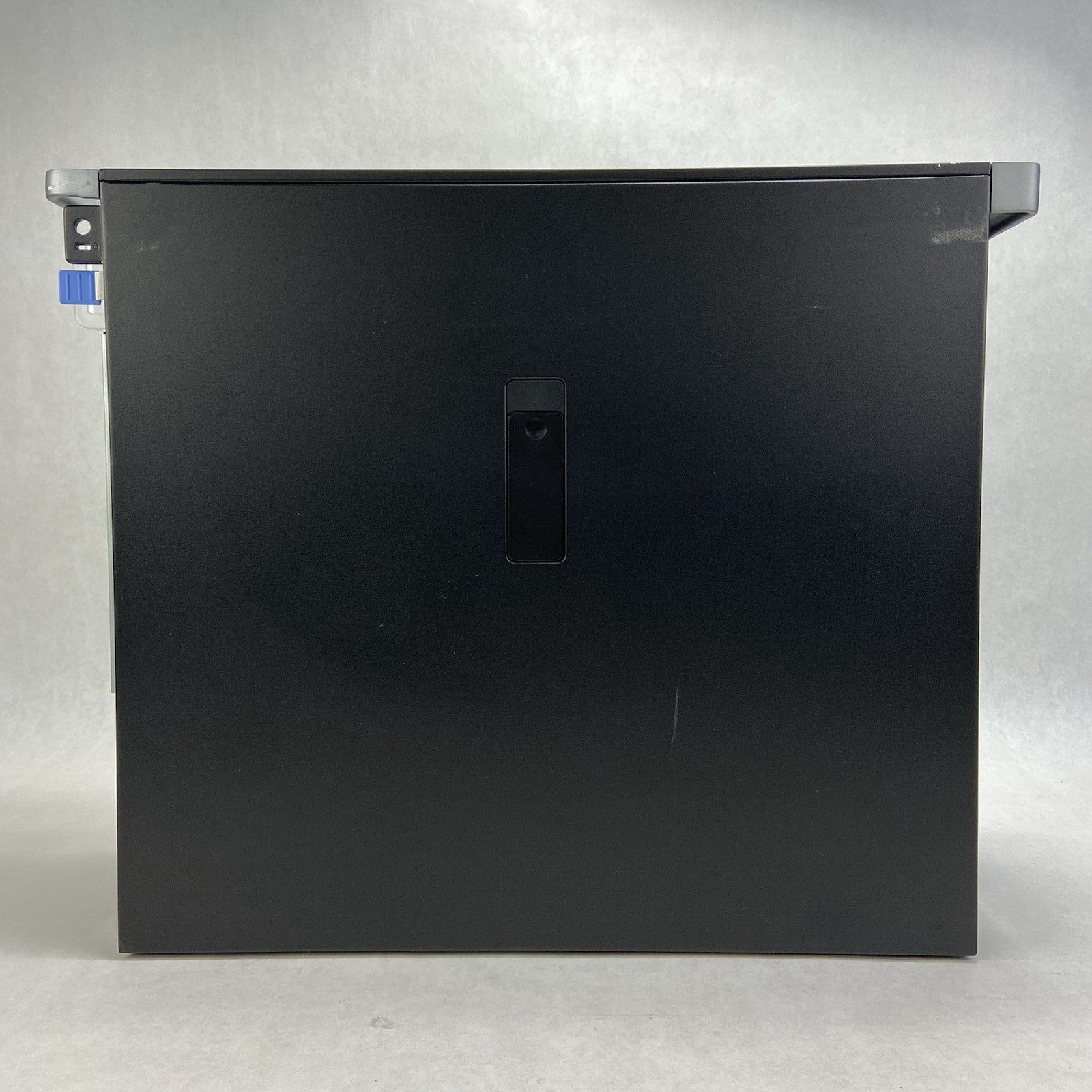 Dell Percision 5820 TWR MT Intel Xeon W2123 3.6GHz No RAMHDDOS P4006