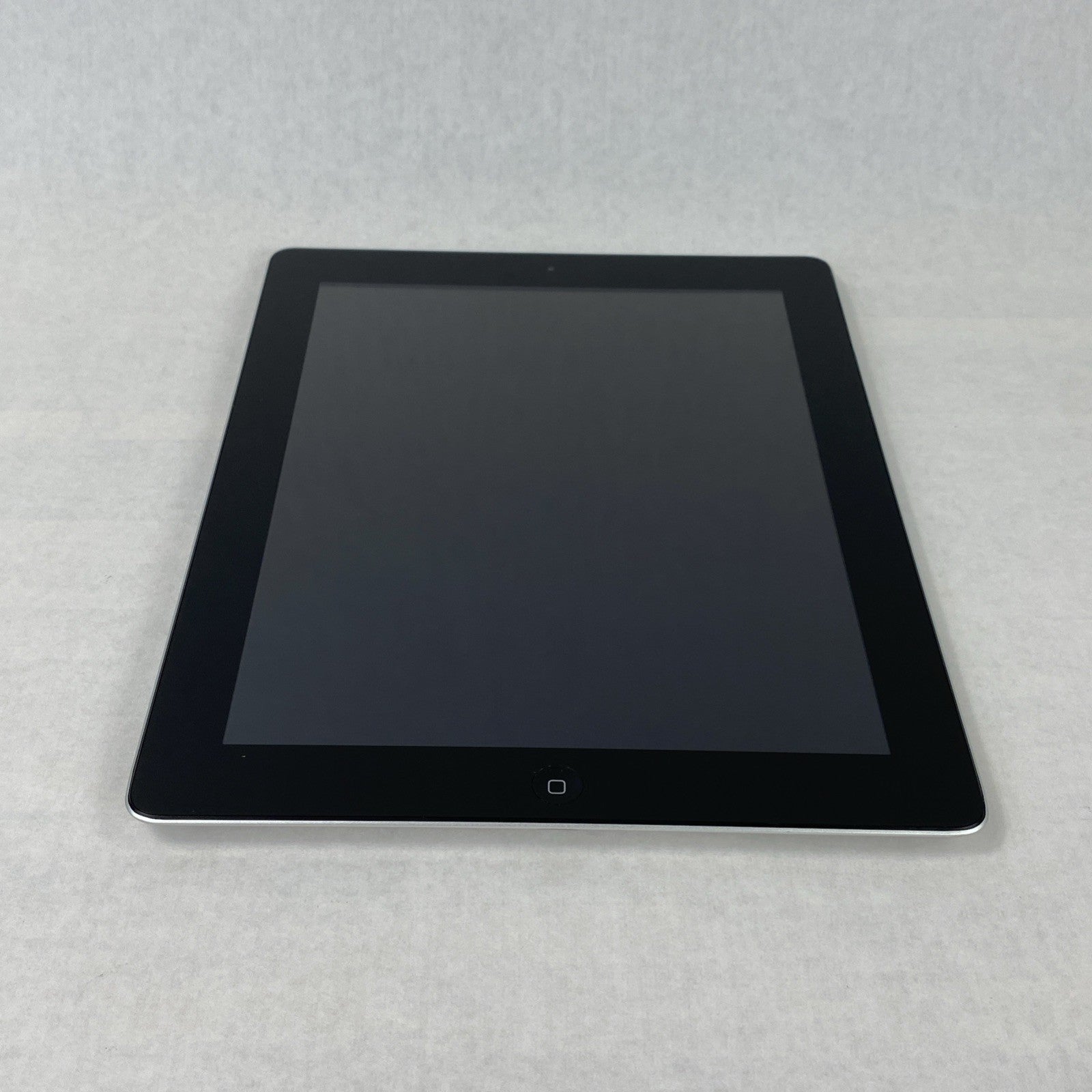 Apple iPad 4th Gen A1458 32 GB 9.7" Wi-Fi Space Gray IOS 10.3.3