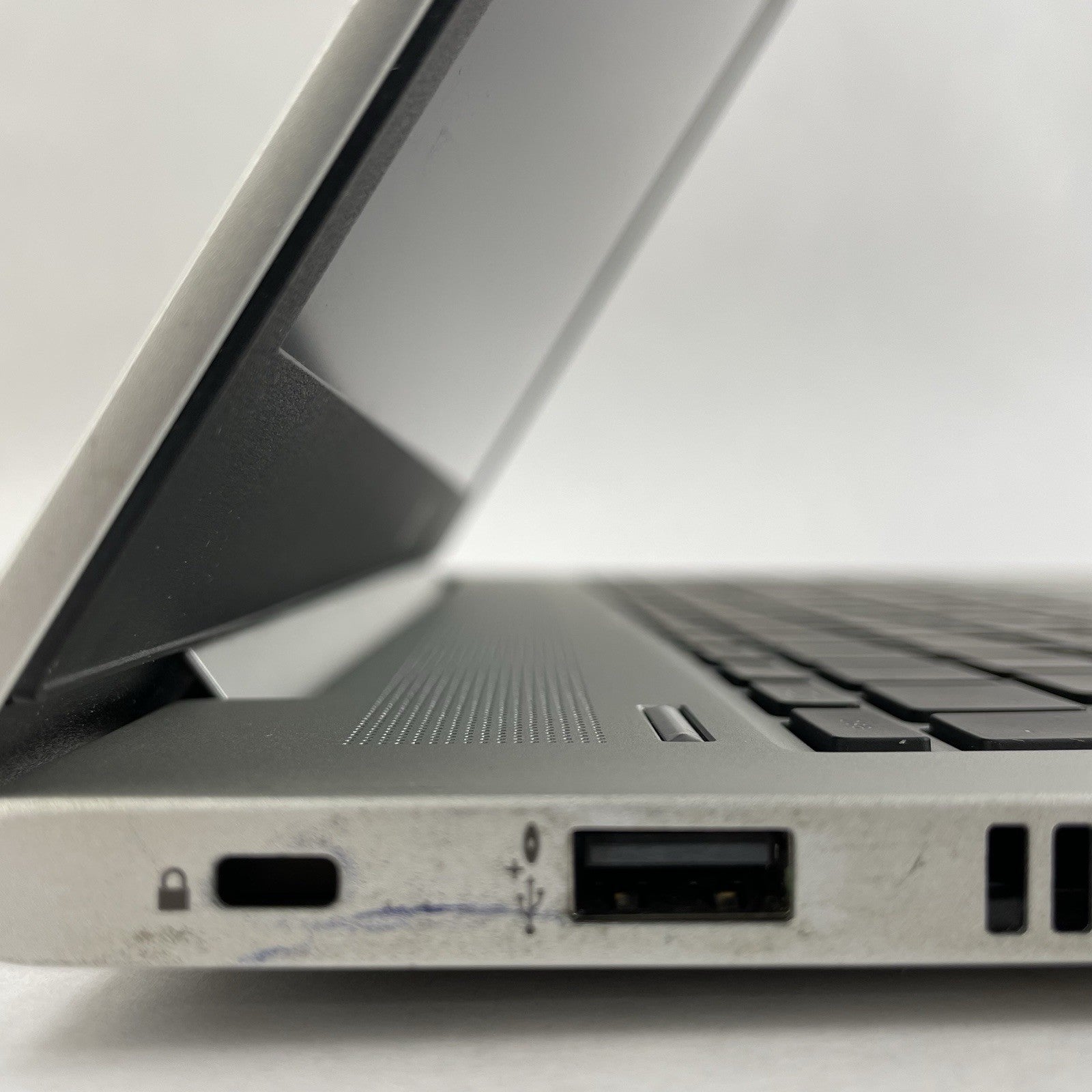 HP ProBook 450 G7 15.6" i5-10210U 1.60 GHz 8 GB RAM No SSD/OS/AC4
