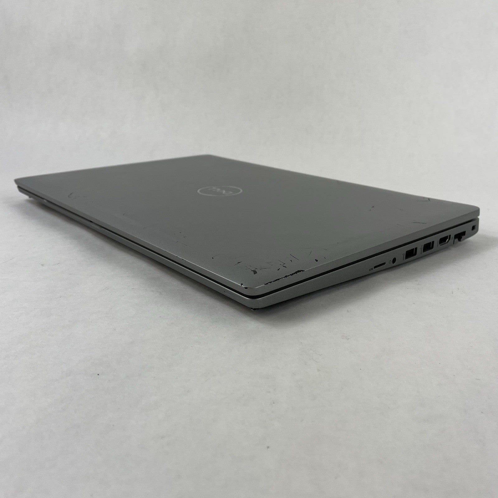 Dell Latitude 5530 15.6" i5-1245U 3.96 GHz 8 GB RAM No SSD/OS/AC - Scratched13