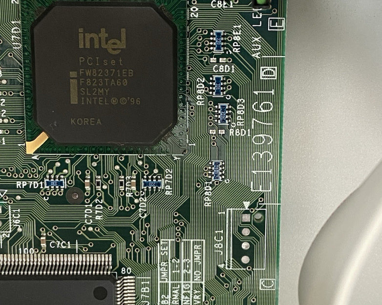 Gateway GP6-300 MT Intel Pentium II 300MHz 192MB RAM No HDD No OS