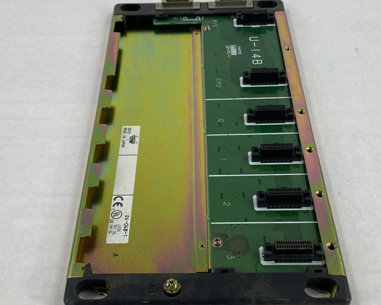 Koyo D4-04B-1 4-Slot PLC Slot Rack Base Unit