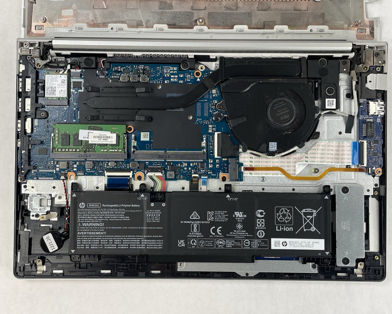 HP ProBook 450 G8 15.6" i5-1135G7 2.40 GHz 8 GB RAM No SSD/OS/AC