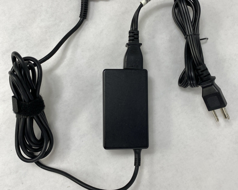 HP TPN-DA17 65W 19.5V 3.33A Blue Tip Barrel Laptop AC Adapter (Lot of 6)