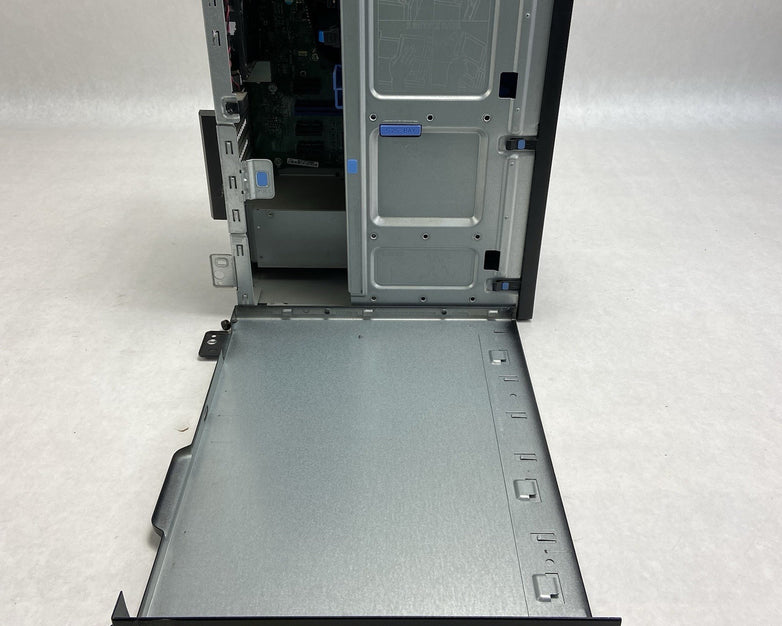 Dell Optiplex 3040 MT Intel Core i5-6500 3.2GHz 8GB RAM No HDD No OS