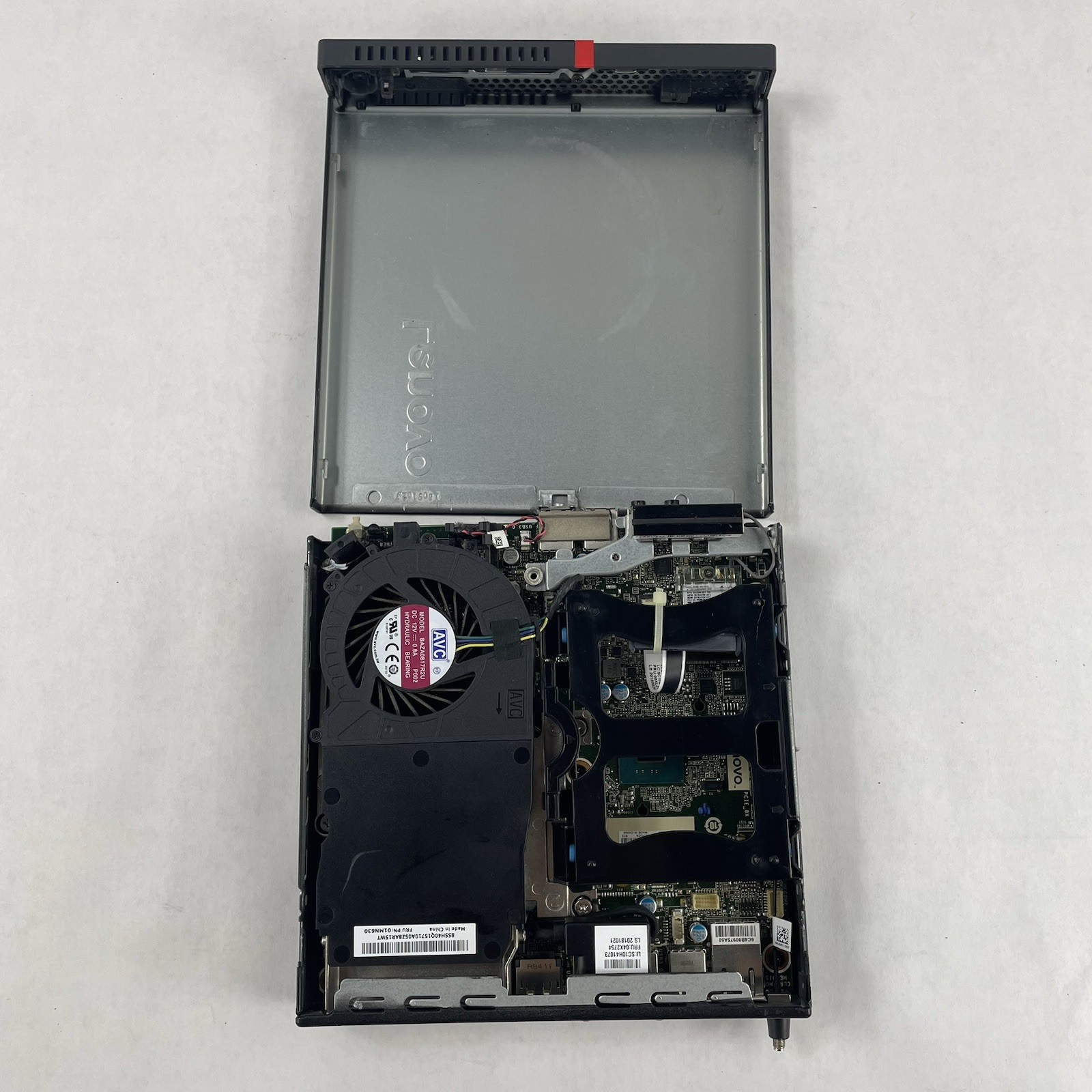 Lenovo ThinkCentre M710q Micro i5-7500T 2.70 GHz 8 GB RAM No HDD/OS/AC - READ11