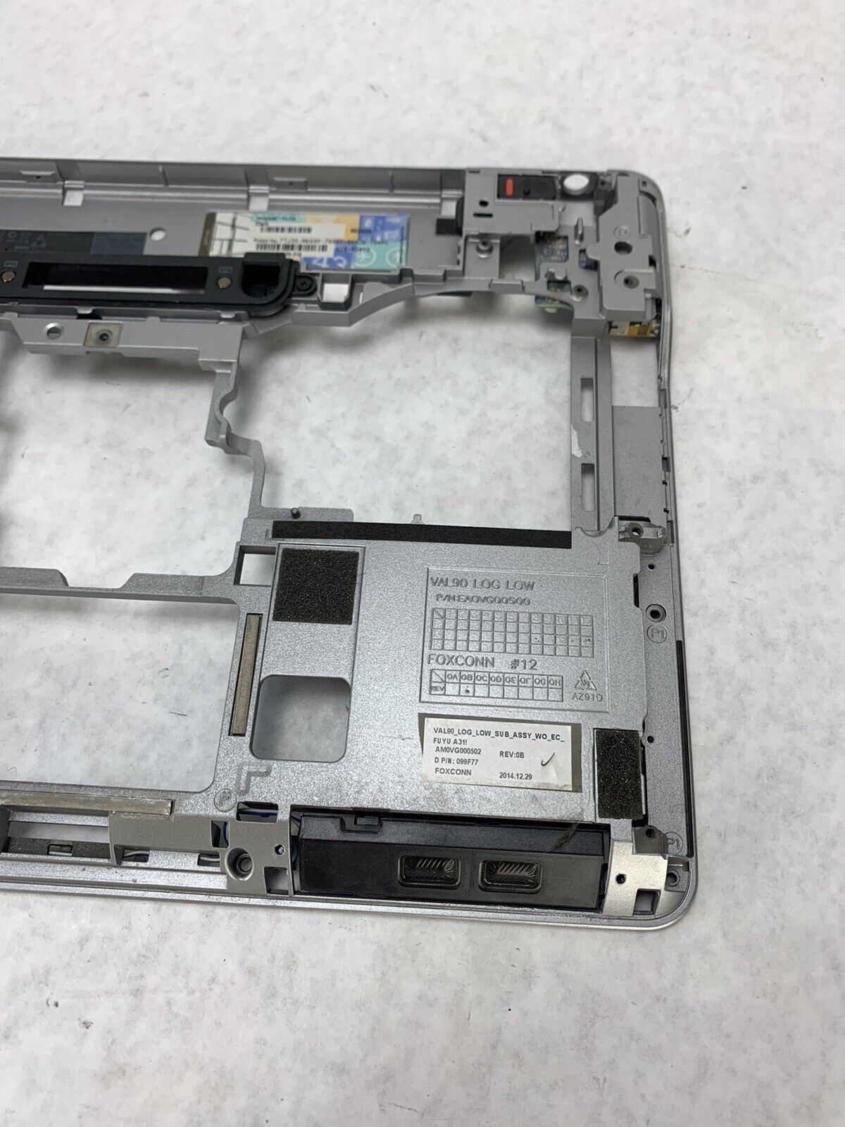 Lot 5 OEM Dell Latitude E6440 Bottom Base Chassis Assembly 7VNN5 99F77 099F77