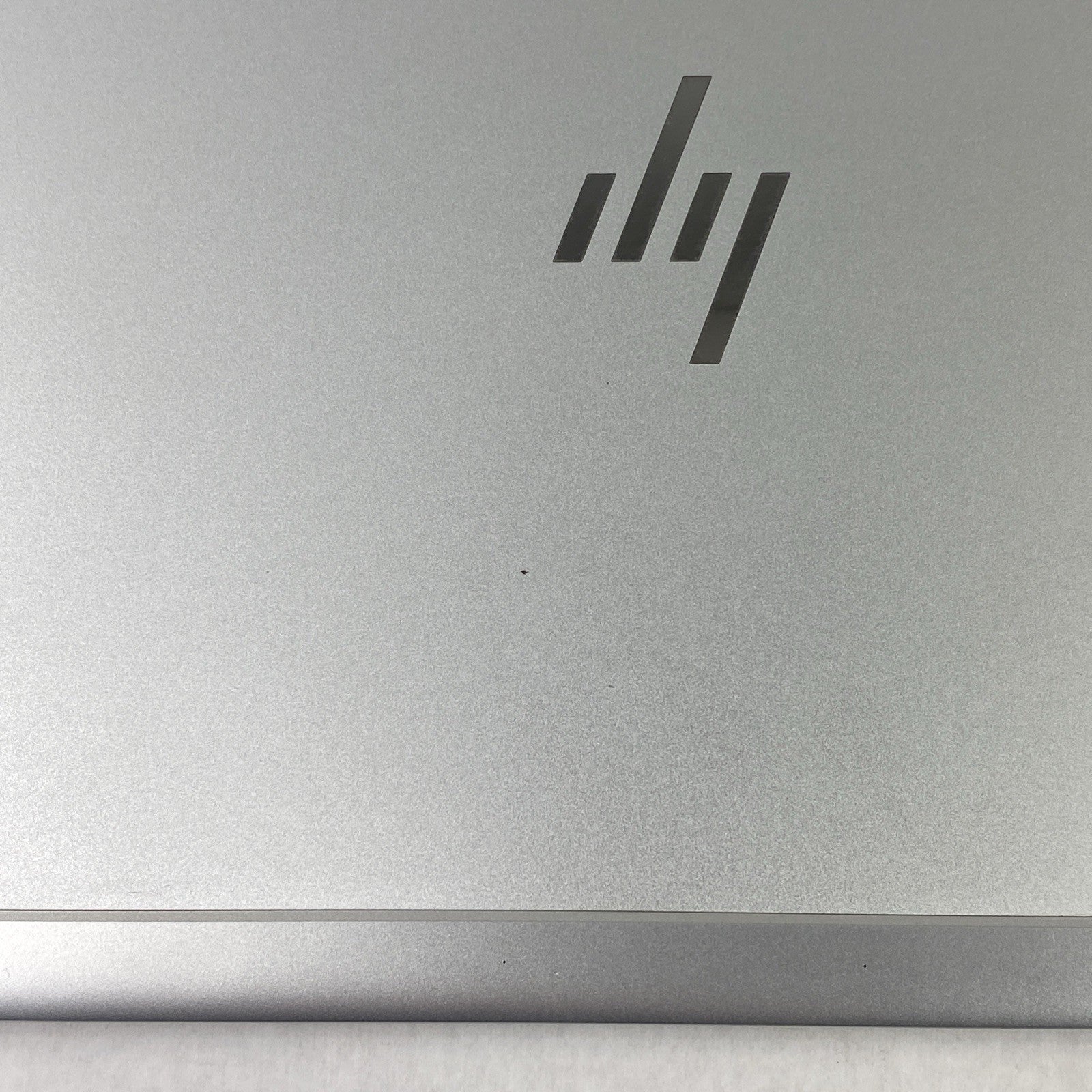 HP EliteBook 850 G6 Intel Core i7-8665U 1.90 GHz 8 GB RAM 15.6" No HDD No OS