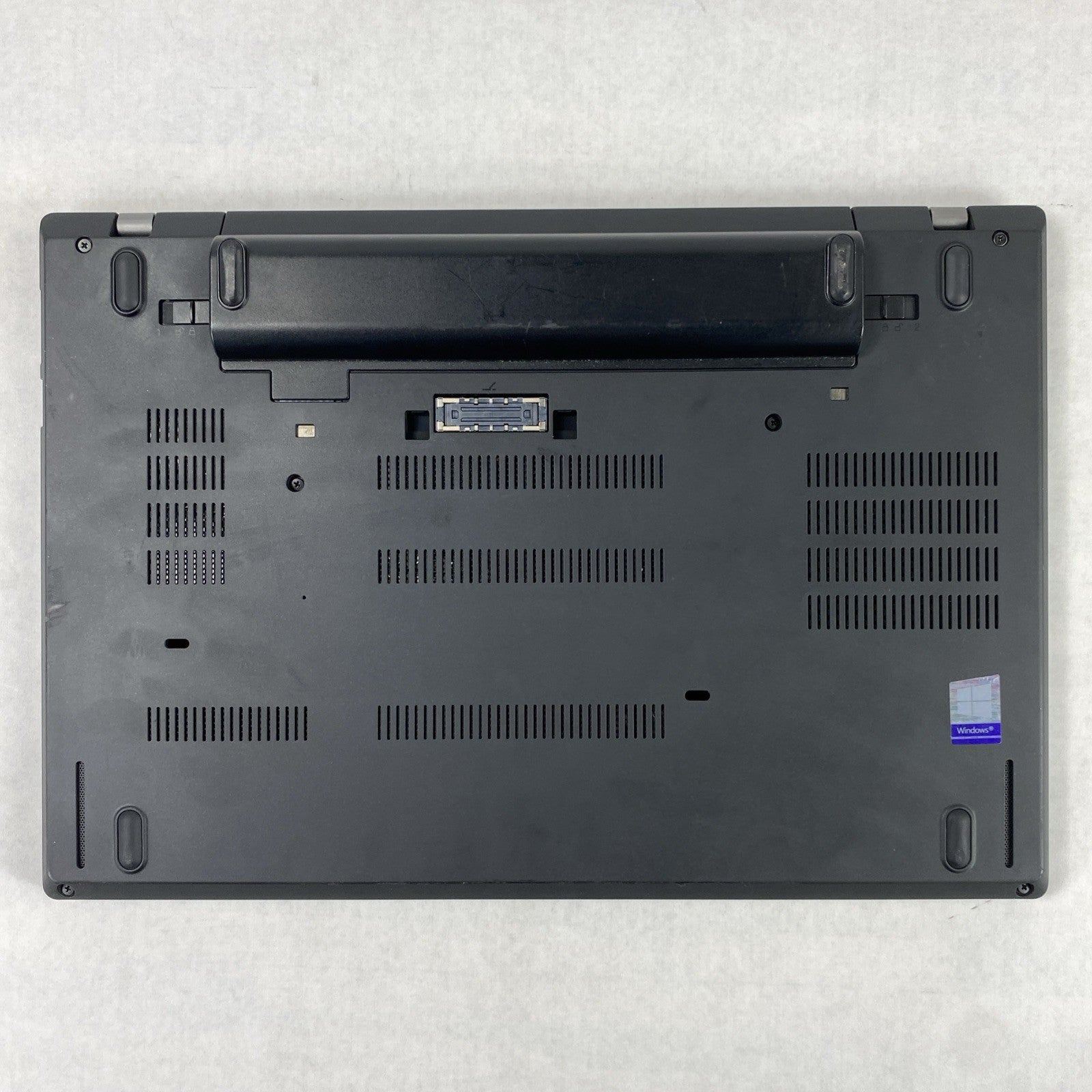 Lenovo ThinkPad T470 Core i5-6300U 2.4GHz 8GB RAM 14.0" No HDD No OS