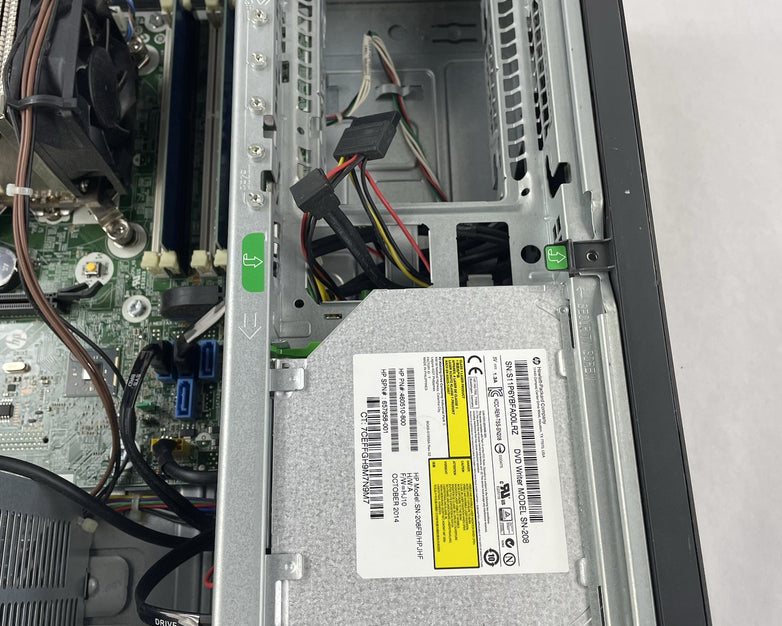 HP ProDesk 600 G1 SFF i5-4590 3.30 GHz 8 GB RAM No HDD/OS