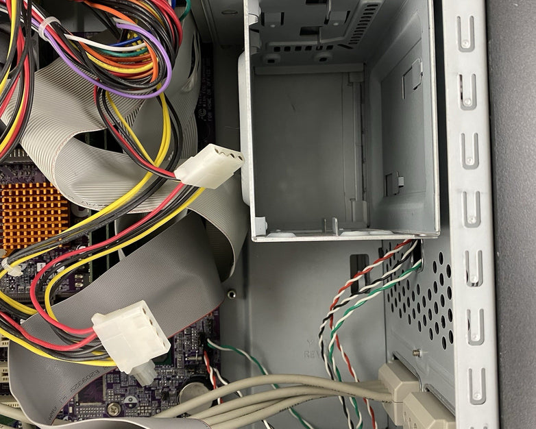 eMachines T2341 MT AMD Athlon XP 2400T 2GHz 384MB RAM No HDD No OS