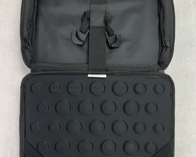 Belkin B2A074-C00 11" Laptop Carrying Case