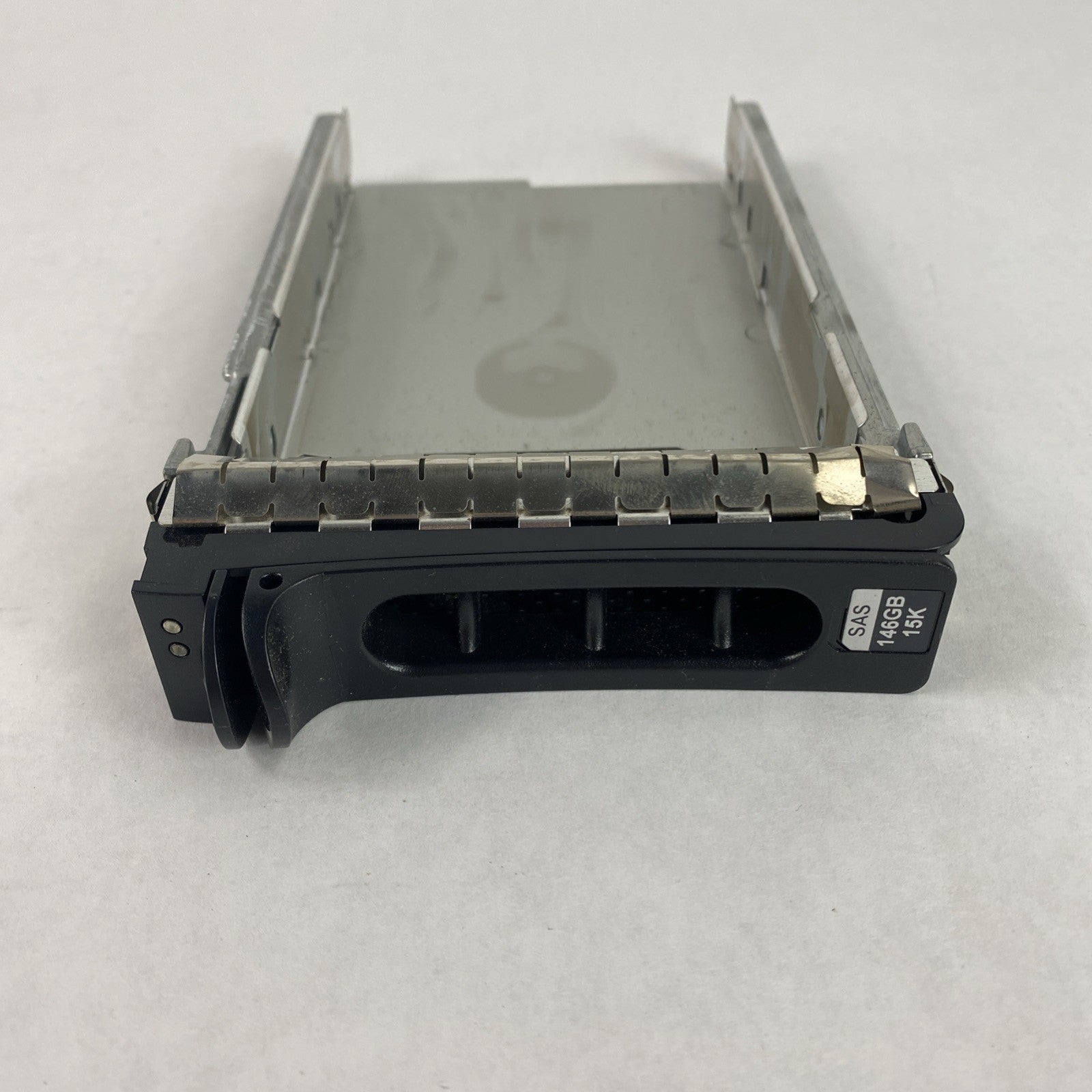SAS CN-0D981C-42940-84J-01HK Hard Drive Tray Lot of 31