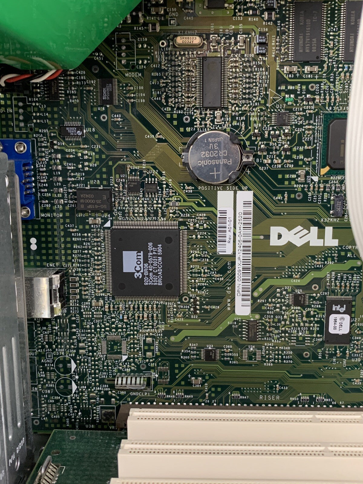 Dell OptiPlex GX100 Intel Celeron 466 MHz 64 MB Ram Computer No OS No HDD
