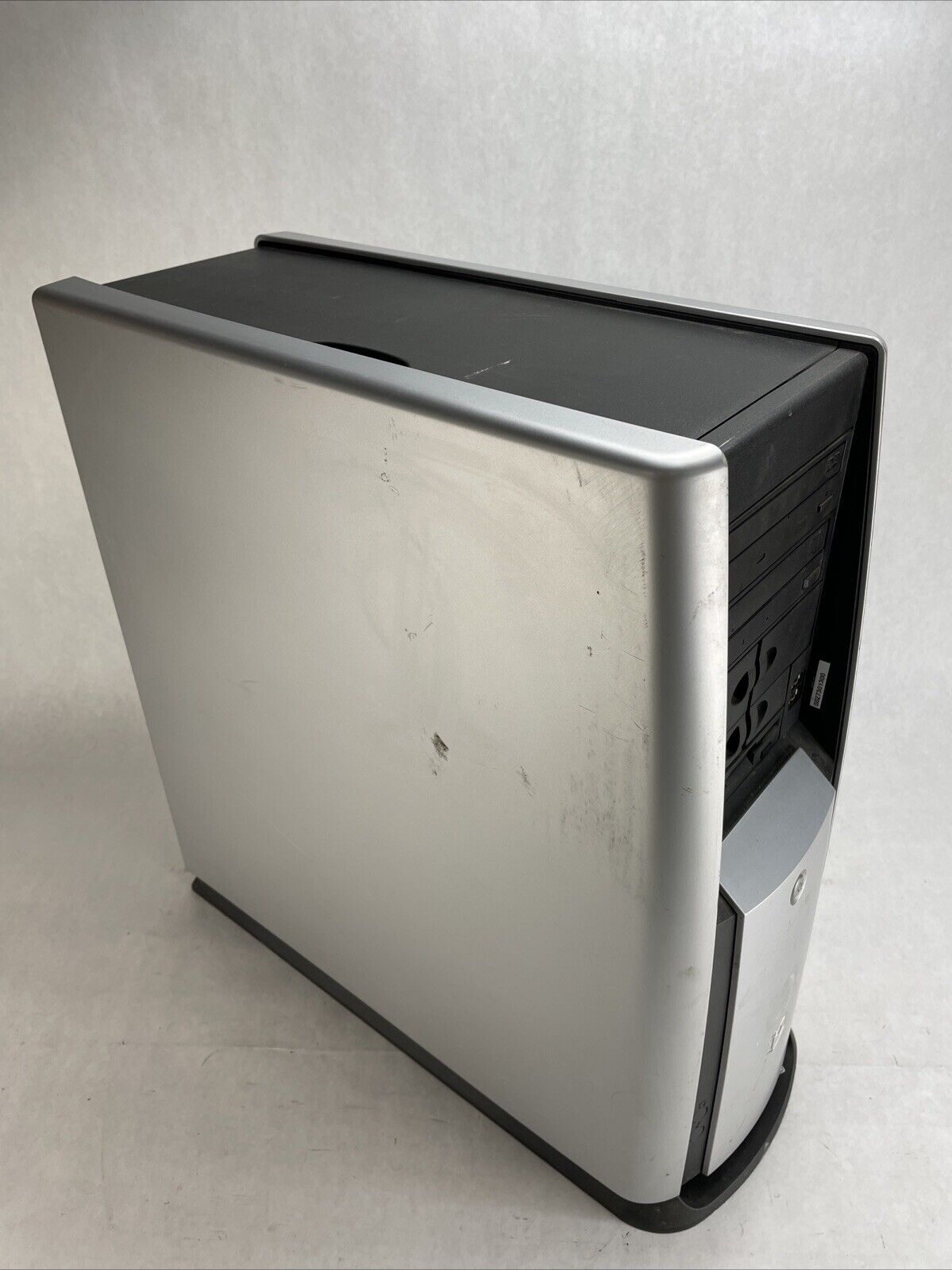 Gateway ATXEG-LX2 700 SE MT Intel Pentium 4 2GHz 256MB RAM No HDD No OS