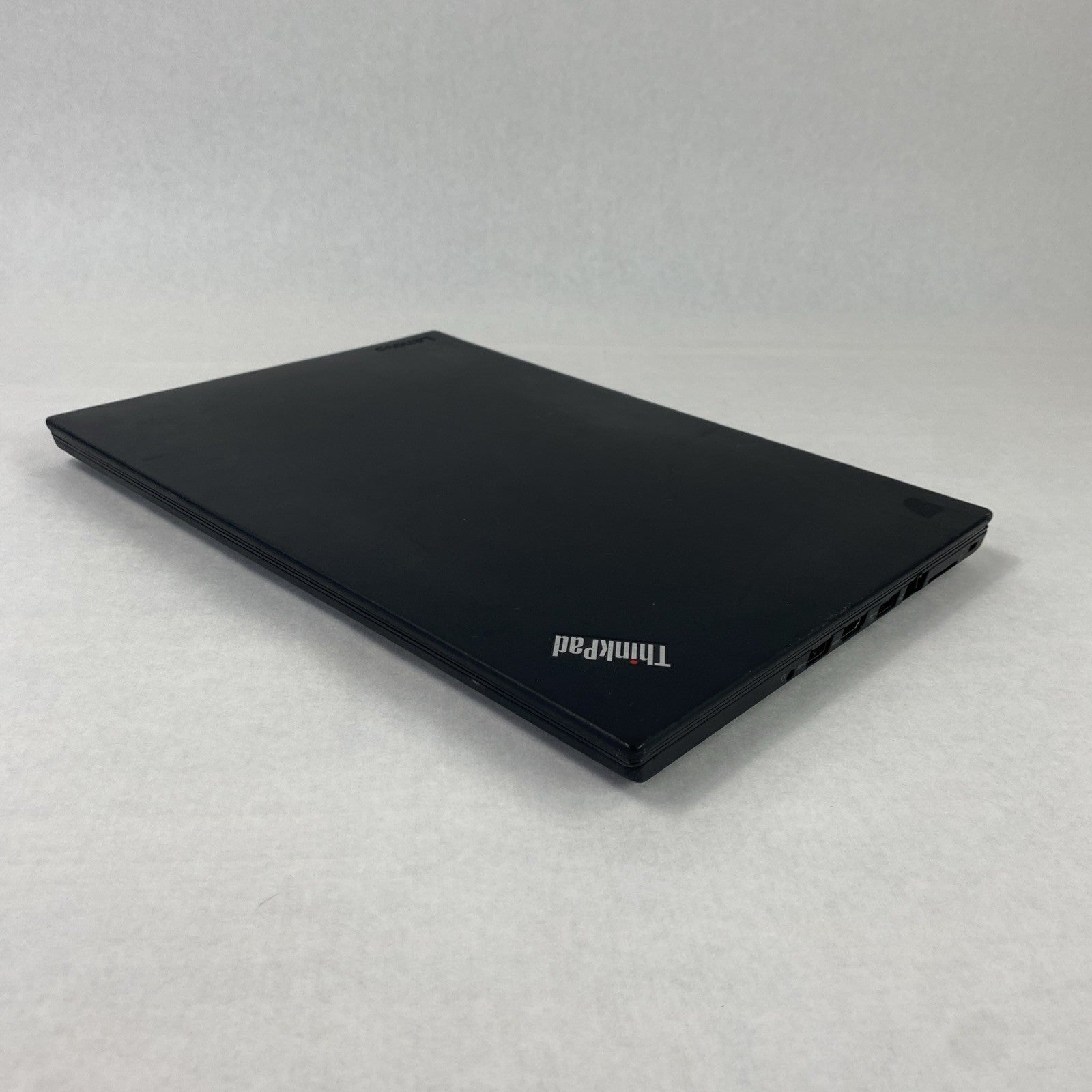 Lenovo ThinkPad T470 Core i5-6300U 2.40 GHz 8 GB RAM 14" No Battery No HDD No OS