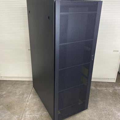 IBM 45D3122 36U Rack IT Network Server Cabinet