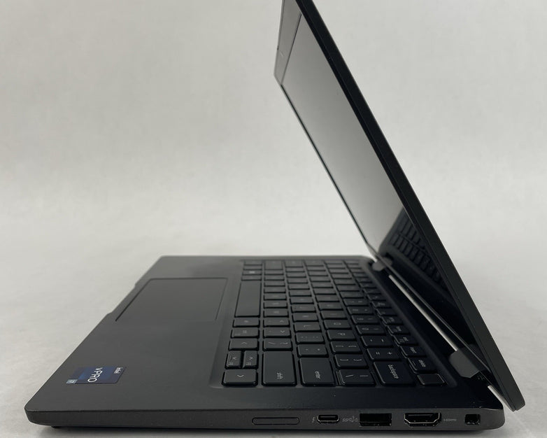 Dell Latitude 7330 13.3" i7-1265U 4.15 GHz 32 GB RAM No SSD/OS/AC - Bad Bottom