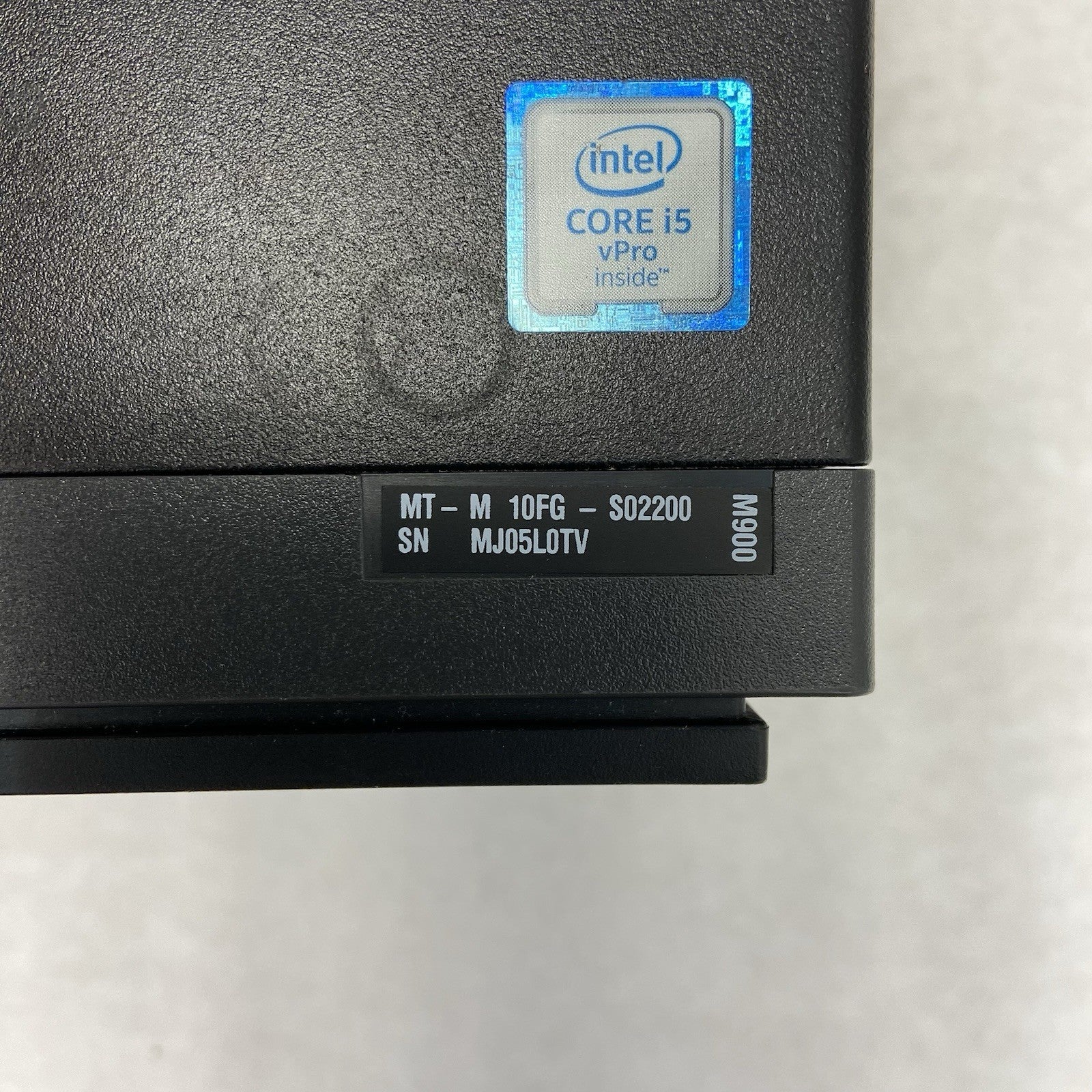 Lenovo ThinkCentre M900 SFF Intel Core i5-6500 3.2GHz 8GB RAM No HDD No OS7