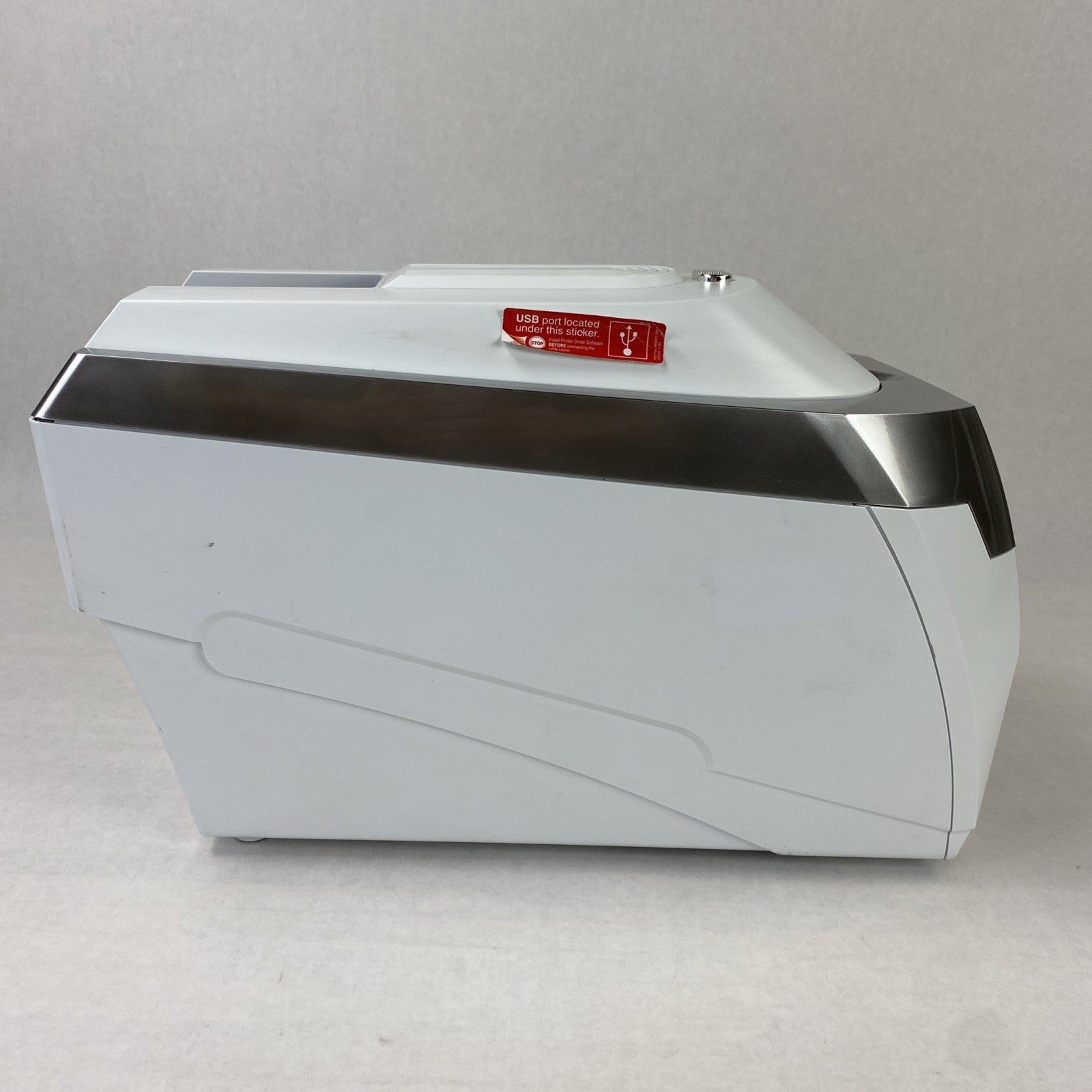 MagiCard 3652-0001 Rio Pro Card Printer - For Parts or Repair