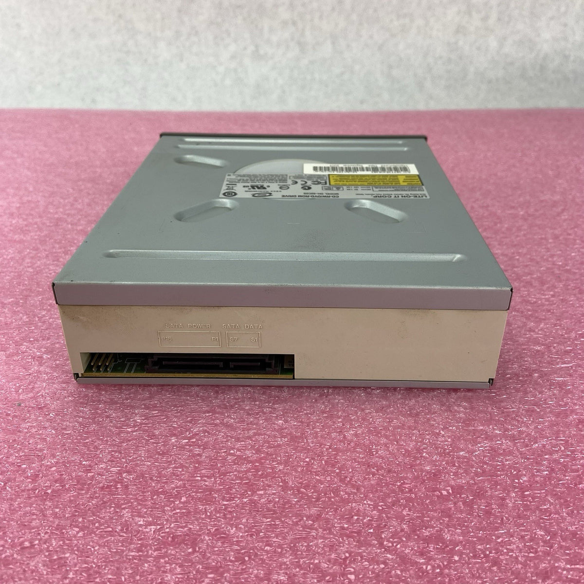 Lite-ON IT Corp CD-RW/DVD-ROM SATA Internal Desktop Drive Tested DH-52C2S3