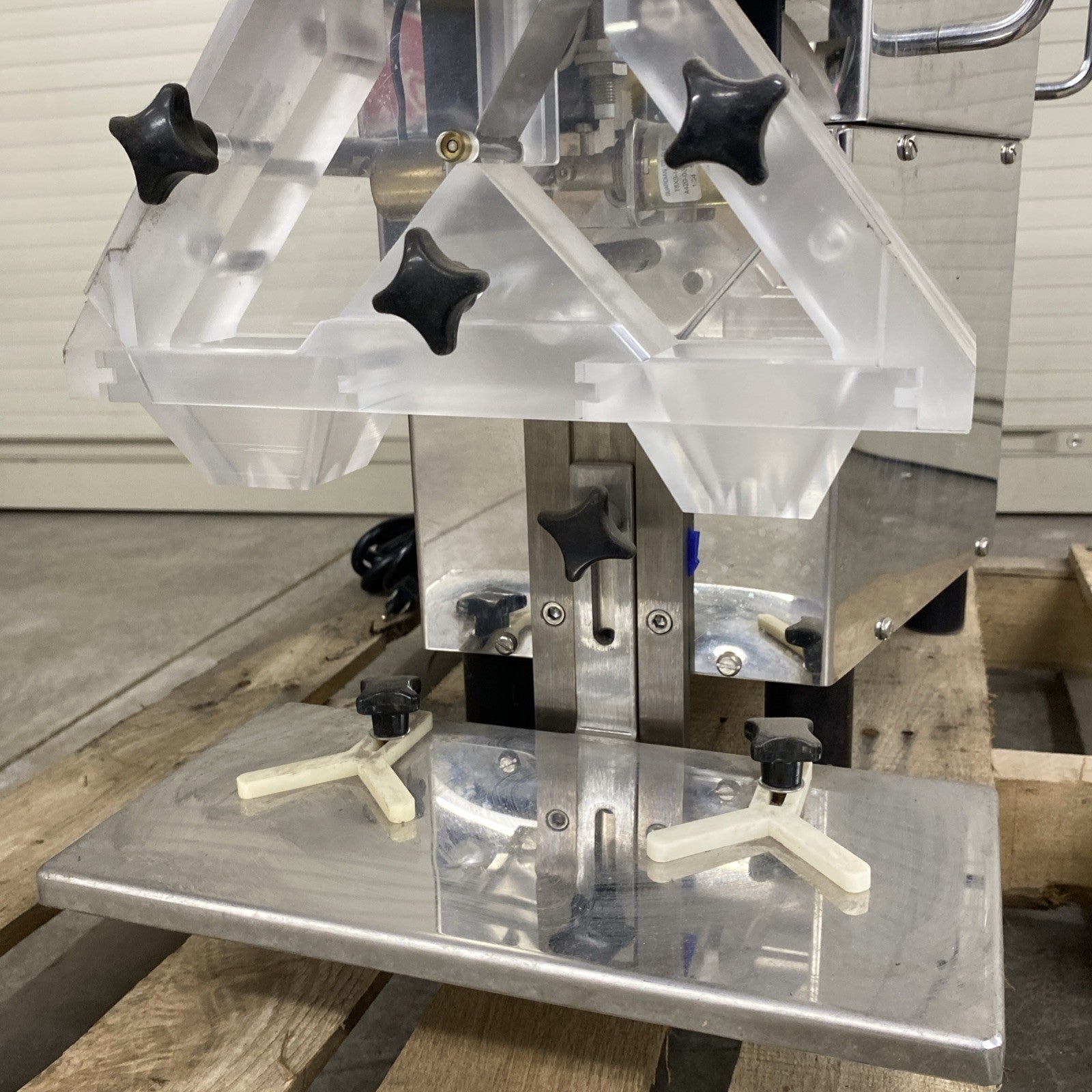 Modular Packing Systems MC-2 Automated Tablet Counter8