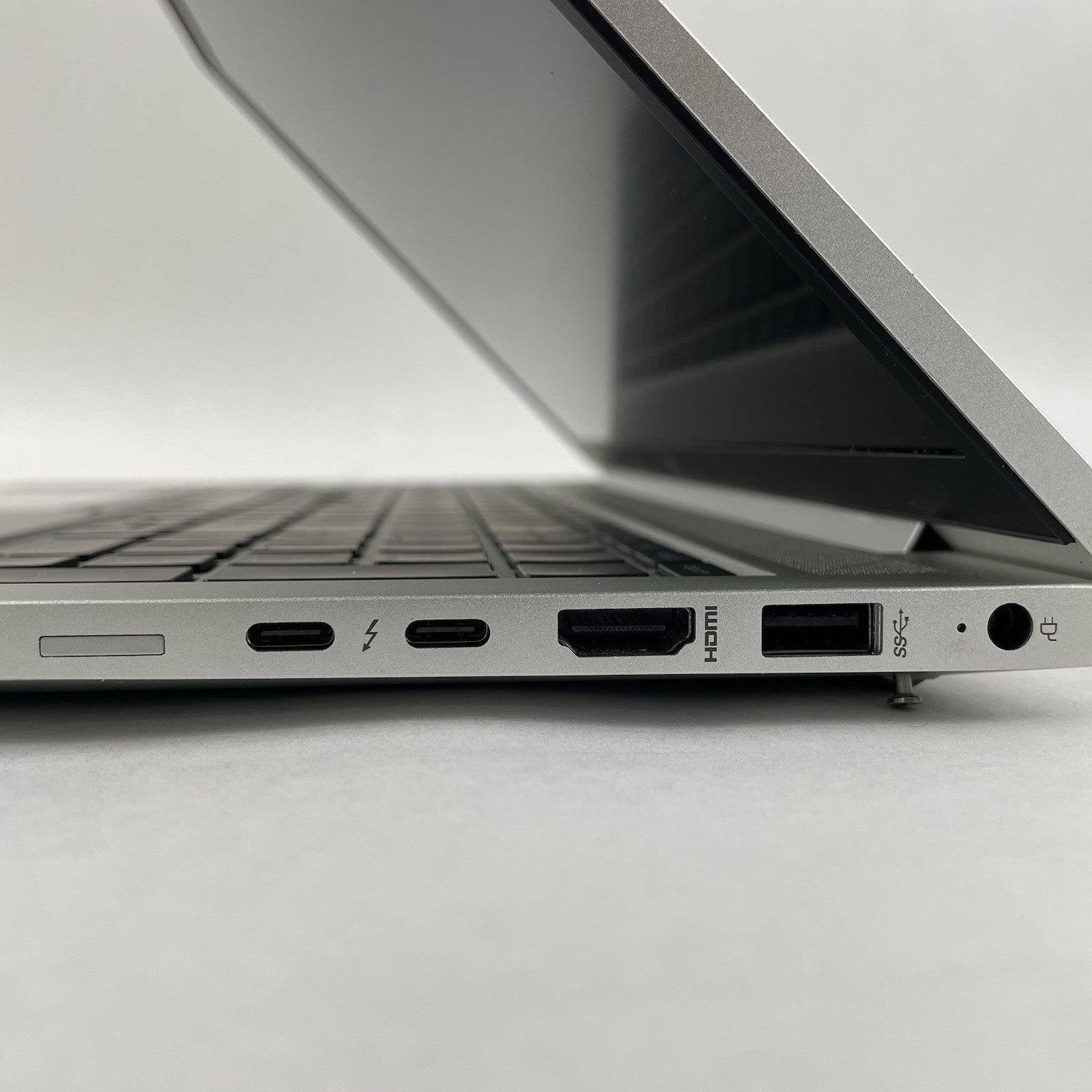 HP EliteBook 850 G8 15.6" i7-1185G7 3.00 GHz 8 GB RAM No SSD/OS/AC/Batt7