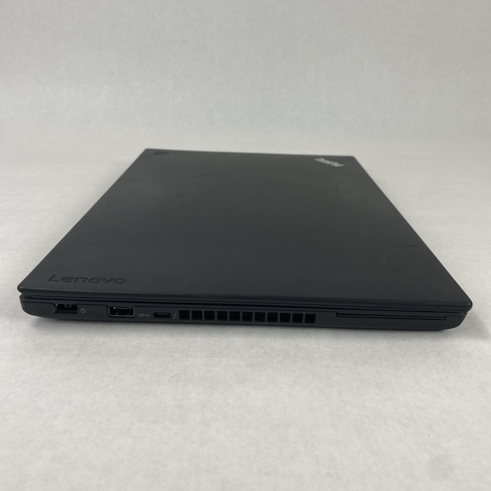 Lenovo ThinkPad T470 Core i5-6300U 2.40 GHz 8 GB RAM 14" No Battery No HDD No OS