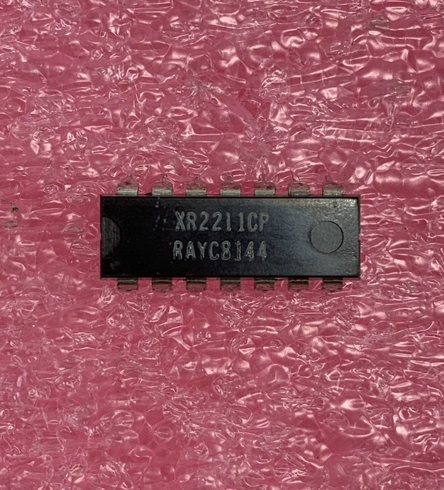 Exar 2211CP 14 Pin Transistor (Lot of 12)