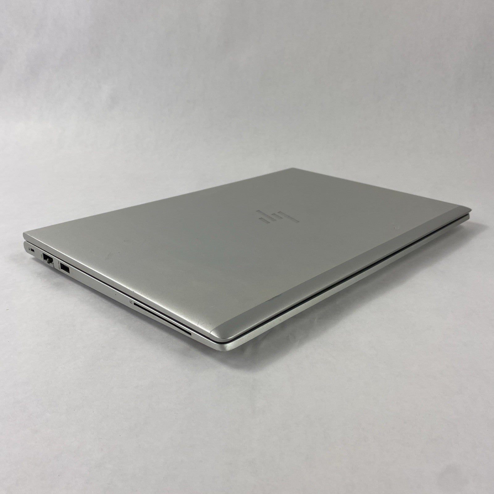 HP EliteBook 655 G10 AMD Ryzen 7 Pro 7730U 2.00 GHz 16 GB RAM 15.6" No HDD No OS