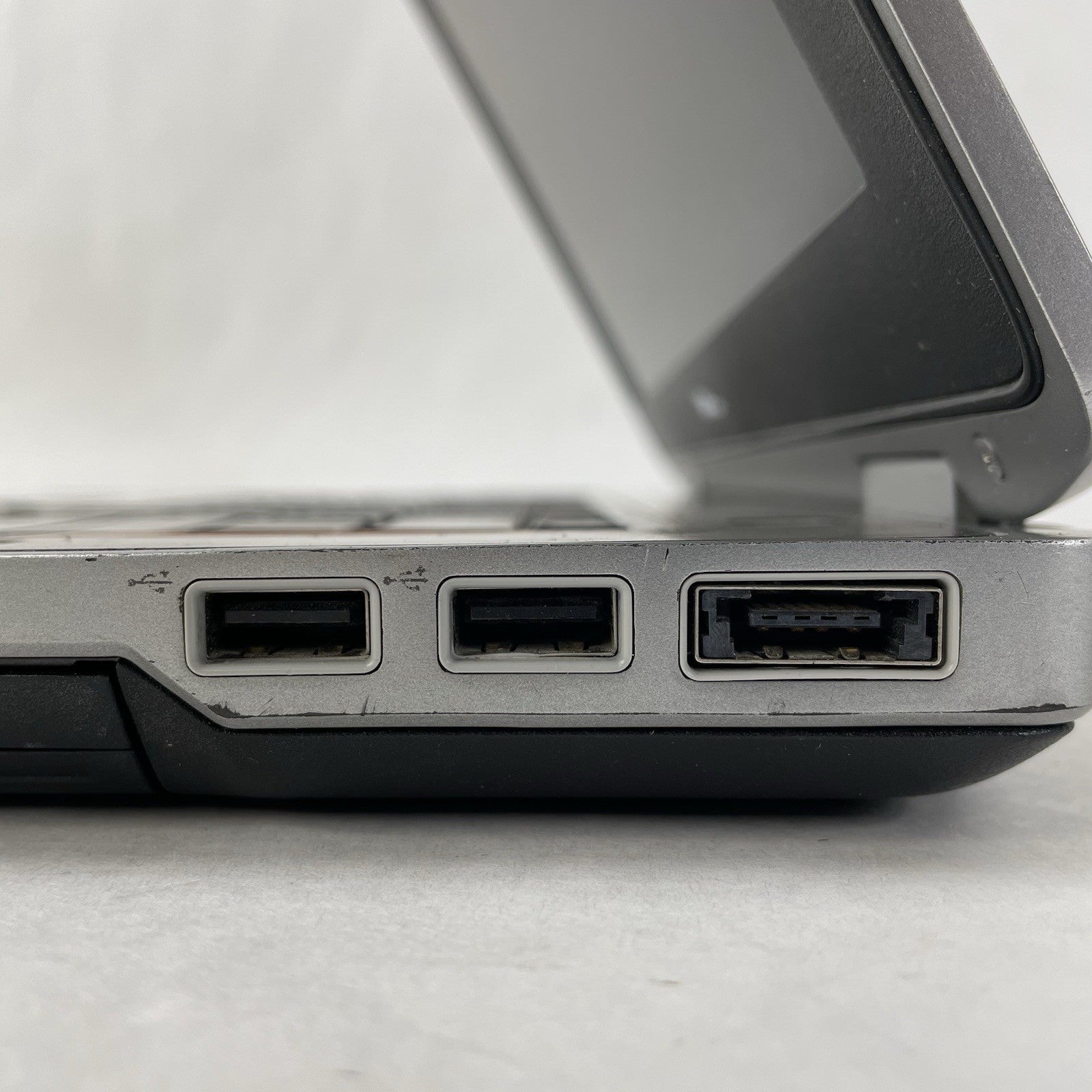 Dell Latitude E6420 14" i5-2520M 2.50 GHz 4 GB RAM No SSD/OS/AC/Battery10