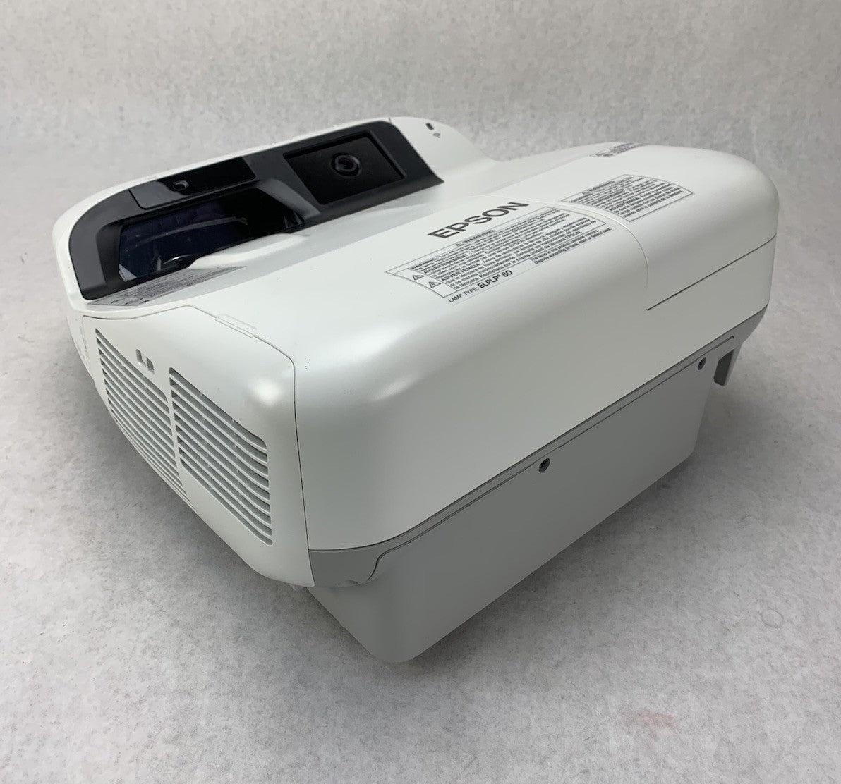 Epson H599A BrightLink 595Wi LCD Lamp Projector 741 Lamp Hours No Remote0