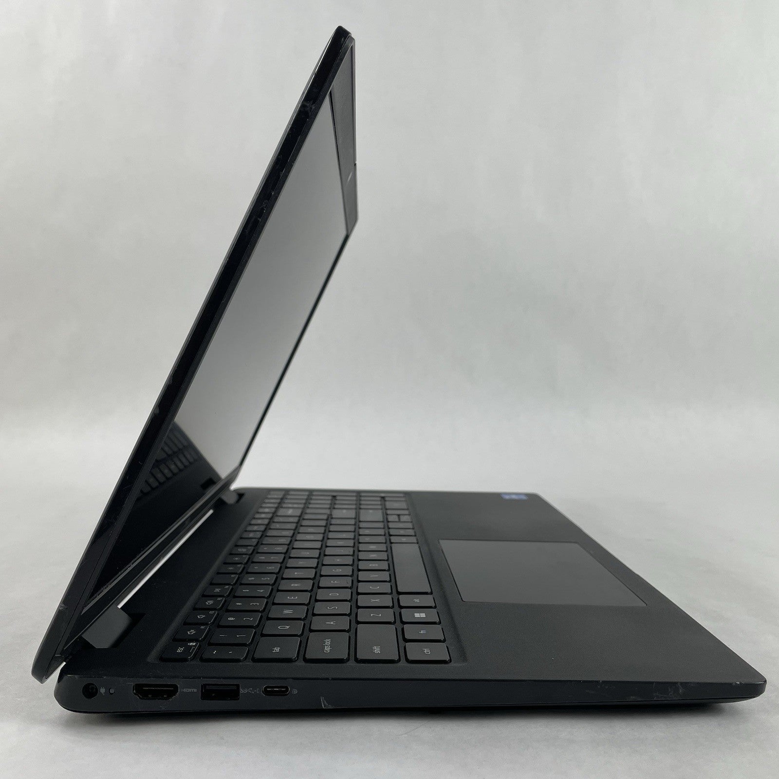 Dell Latitude 3520 15.6" i5-1135G7 2.40 GHz 8 GB RAM No SSD/OS/AC6