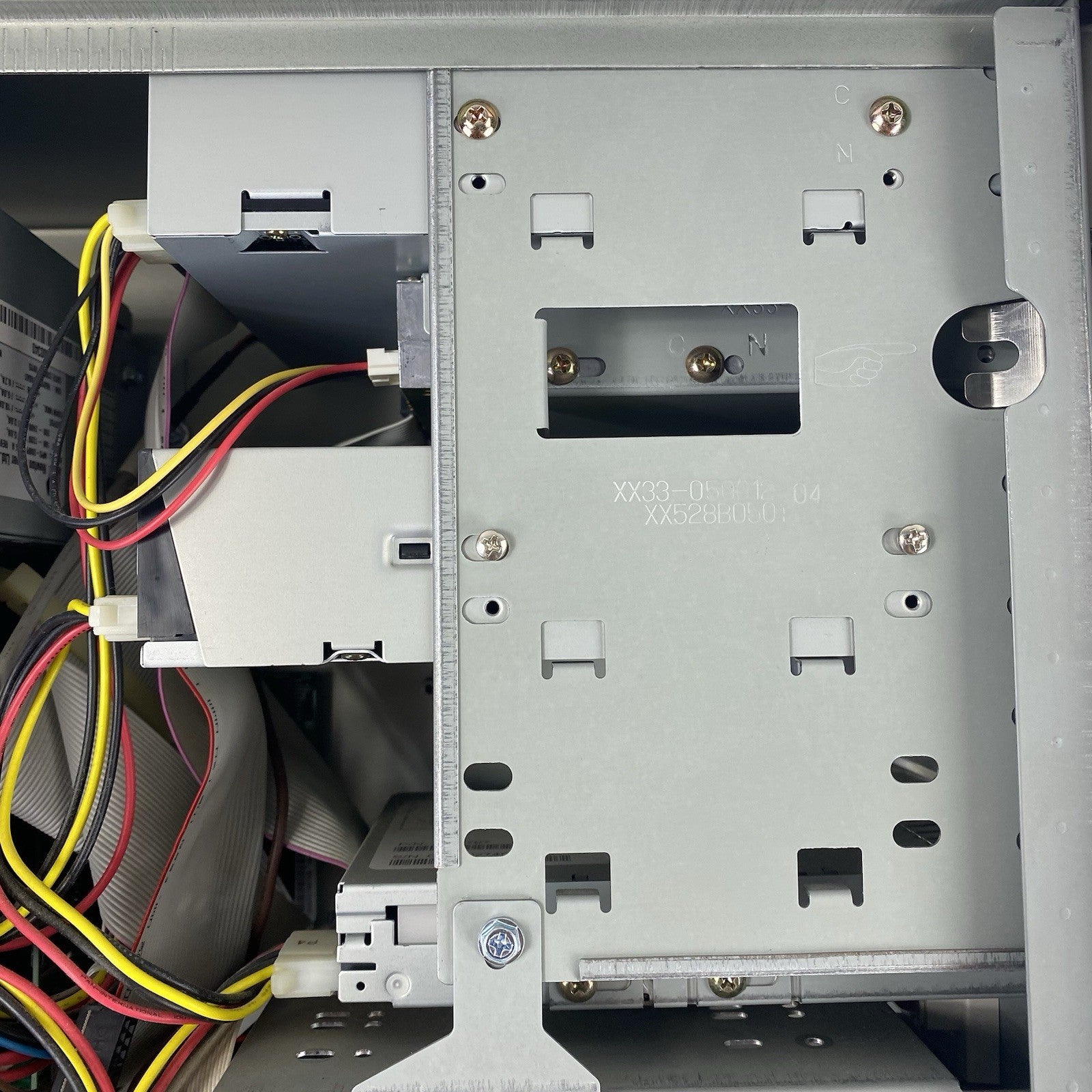 Gateway TBR3 550 PIII Pentium III 550MHz 128MB RAM No HDD No OS
