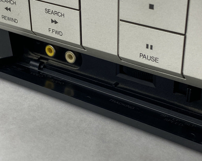 RCA SelectaVision VKT300 VCR VHS Player/Recorder No Remote - For Parts or Repair