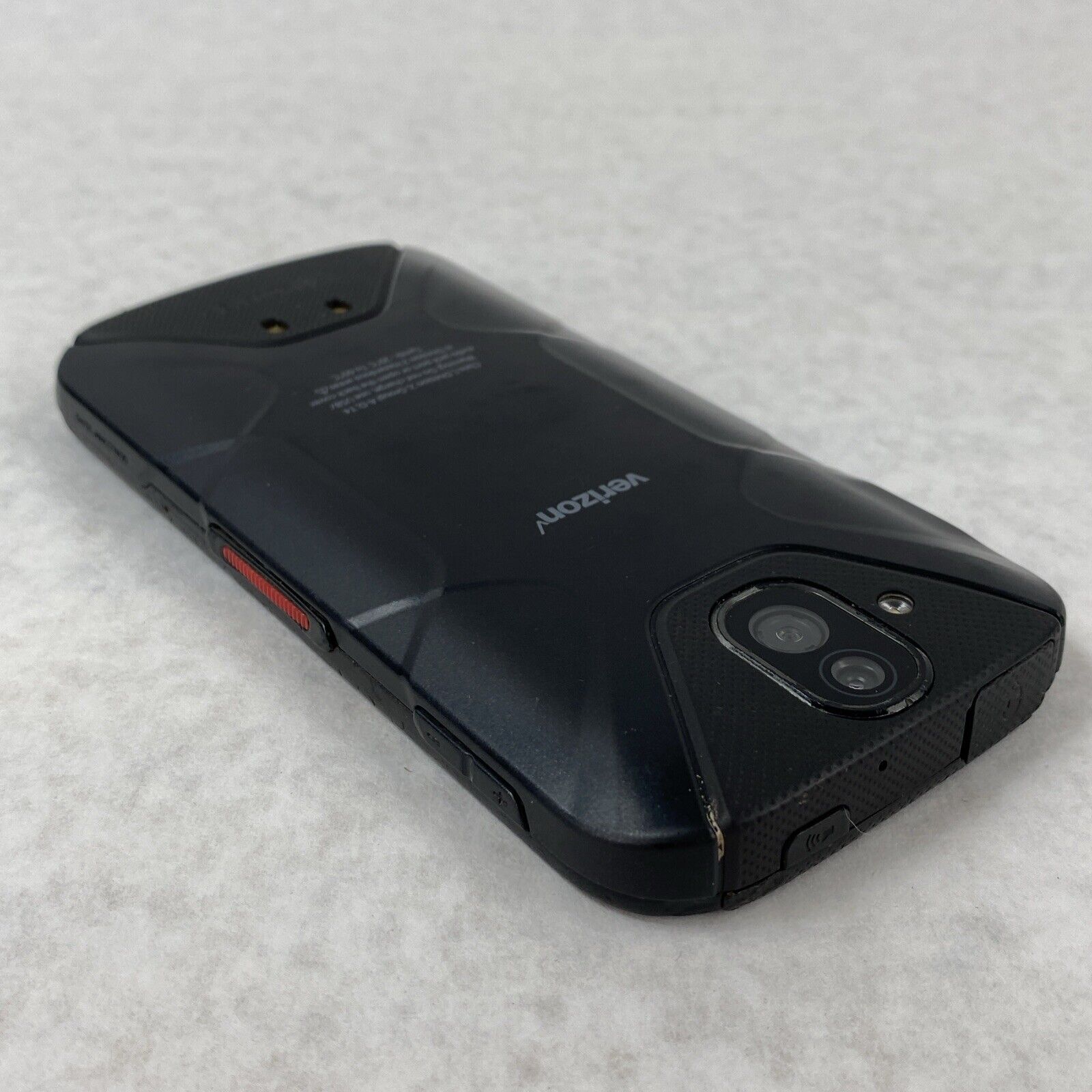 Kyocera DuraForce Pro E6810 32GB Verizon 5.0" Black