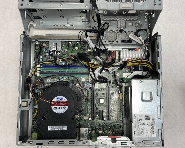 Lenovo ThinkStation P330 SFF Intel Core i5-8500 3GHz 8GB RAM No HDD/OS