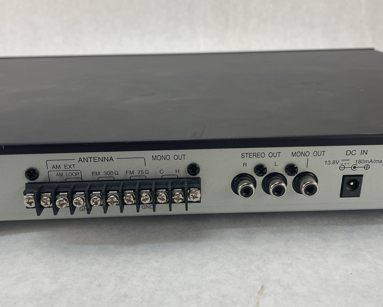 TOA DT-930 AM/FM Synthesizer Tuner No Power Cord