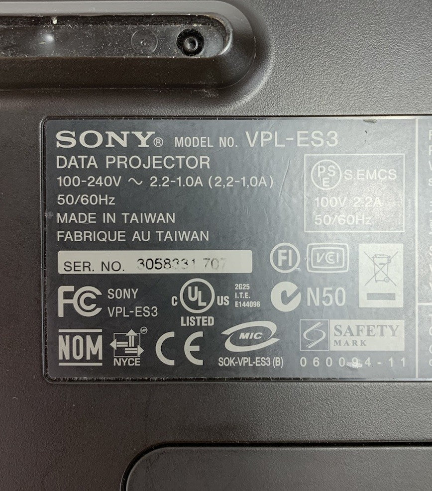 Sony VPL-ES3 LCD Lamp Projector 567 Lamp Hours - No Remote10