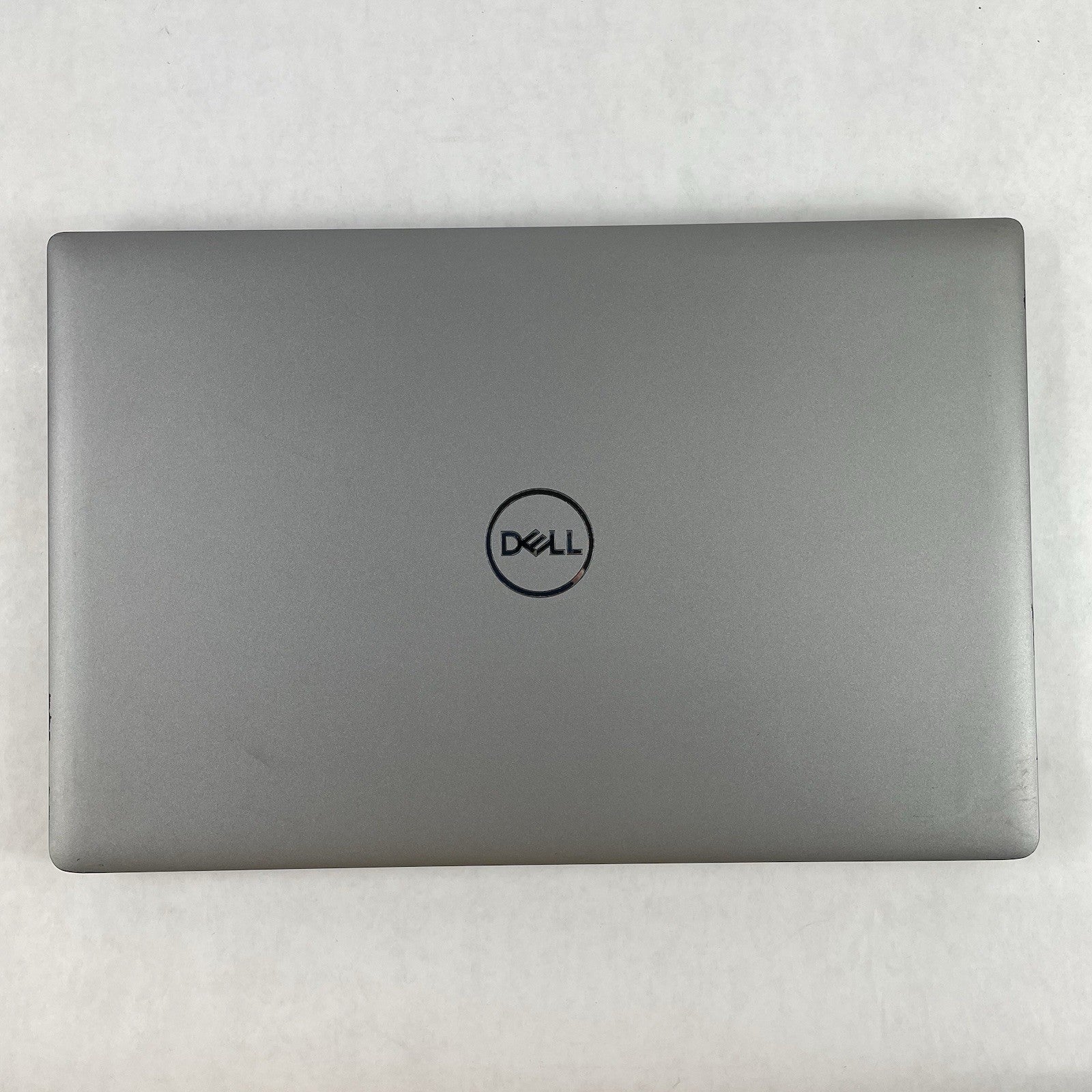 Dell Latitude 5520 15.6" i5-1135G7 1.40 GHz 8 GB RAM No SSD/OS/AC - Bad Paint14