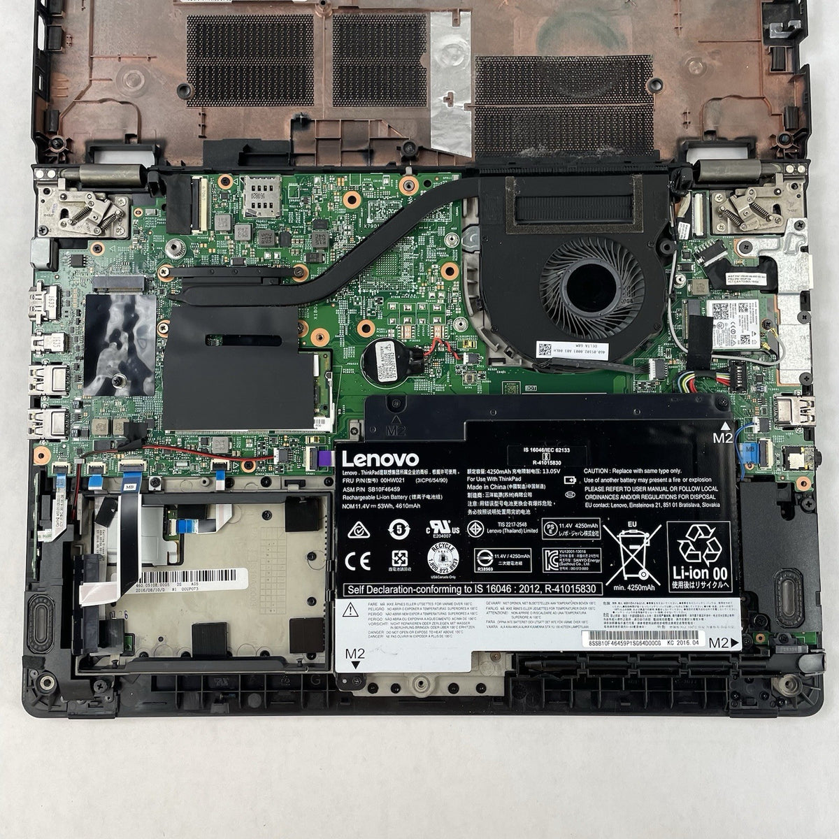 Lenovo ThinkPad Yoga 460 14" i5-6300U 2.40 GHz 8 GB RAM No SSD/OS/AC16