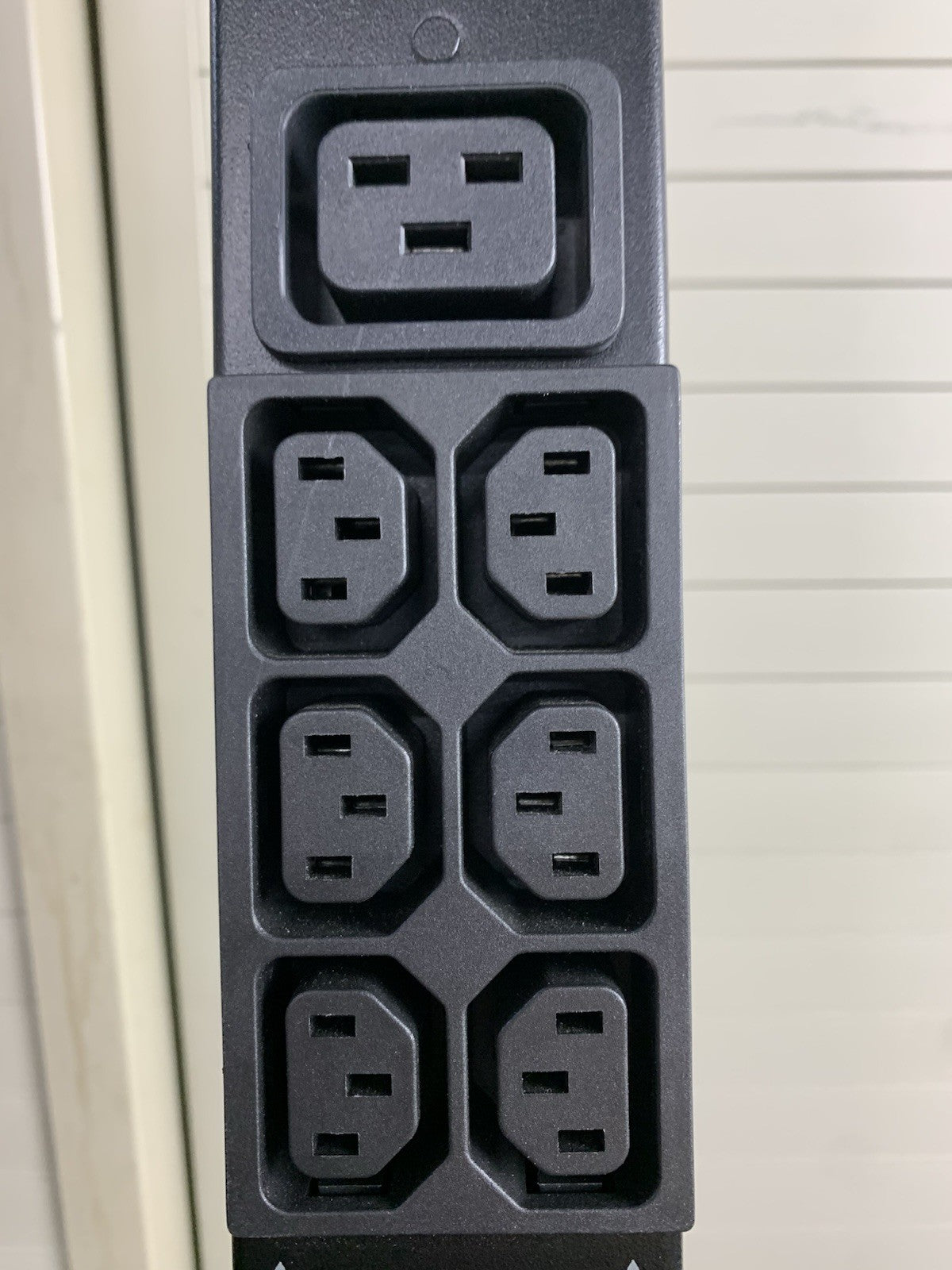 APC AP8841 Metered Rack PDU 6 Foot - Tested, Reset, and Working6