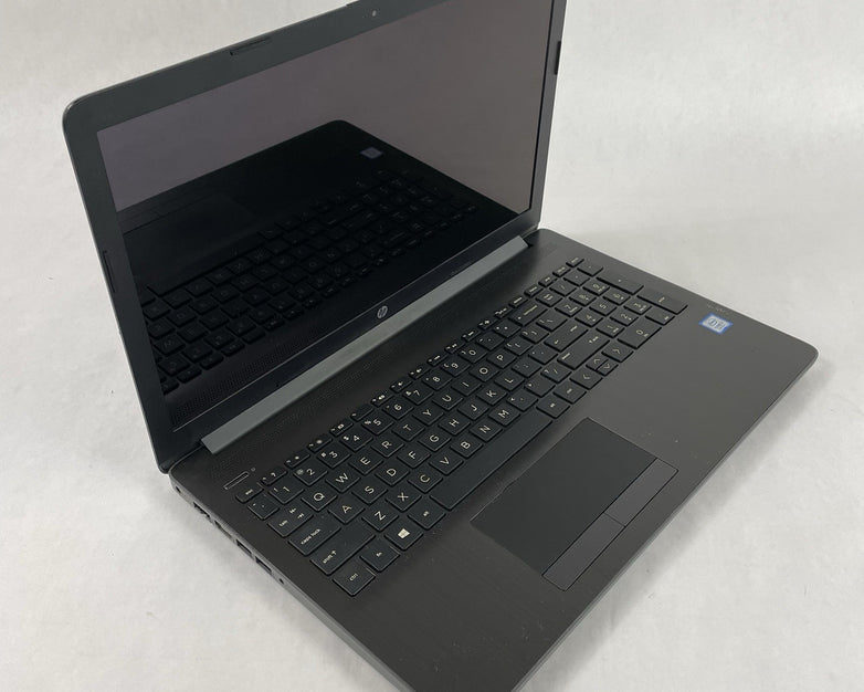 HP 15-da0046nr 15.6" i3-7020U 2.30 GHz 8 GB RAM No SSD No OS - Bad Bottom
